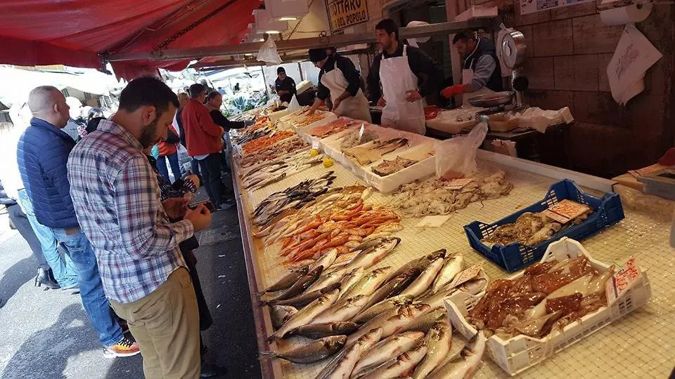 Ammira Italien